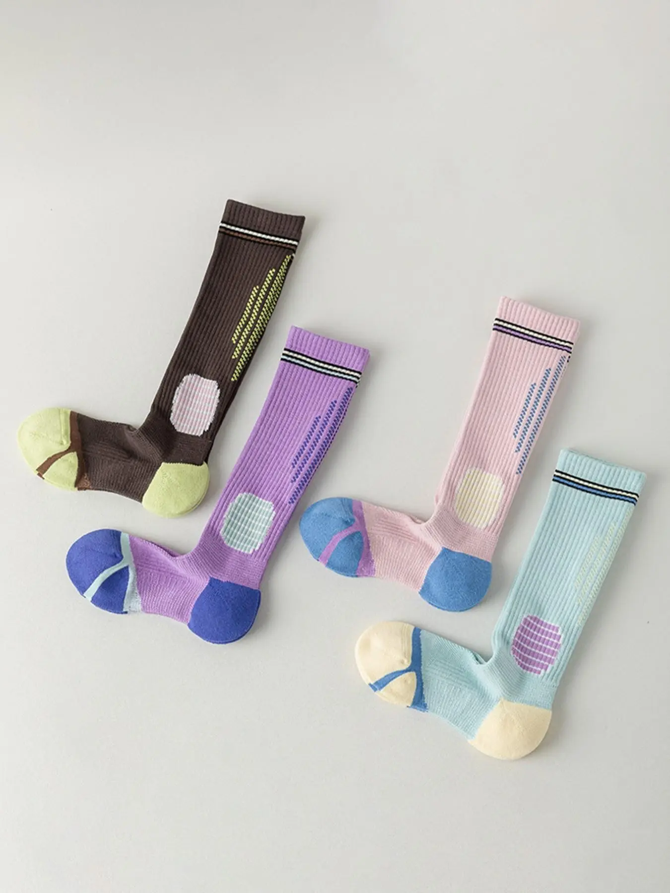 4 Pairs Women's Sporty Compres - Yoga & Fitness With Faye The Well Being Studio Abbots Langley recension och pris
